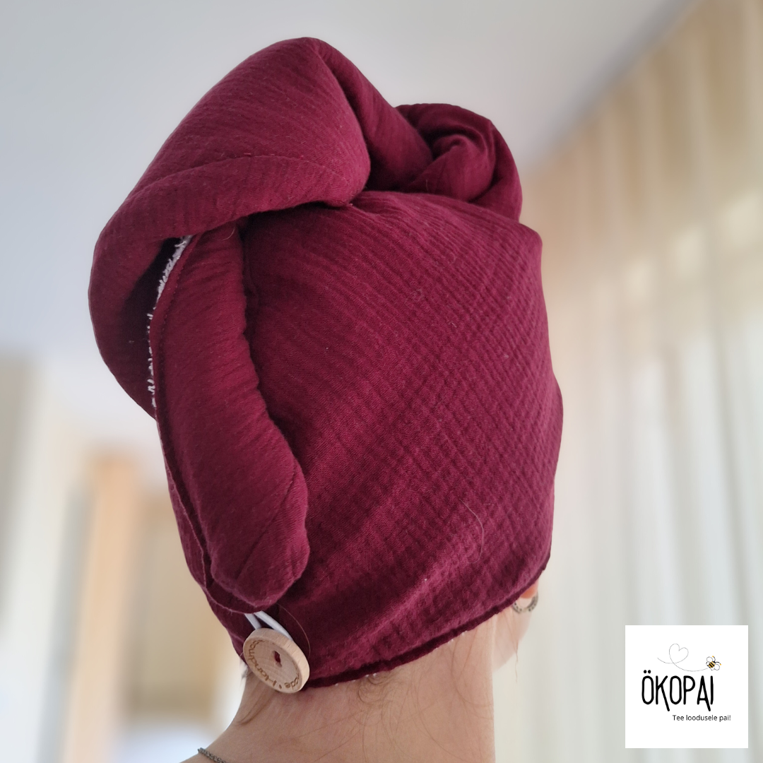 Juukserätik (turban), hair towel.